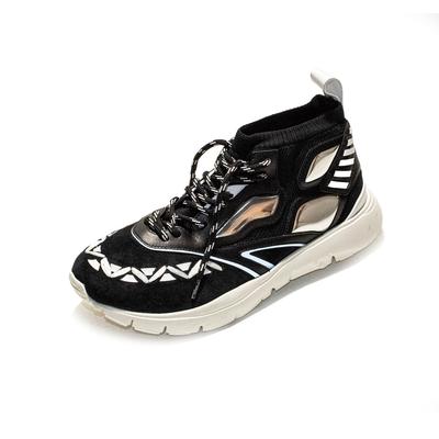 Valentino Size 10 Black & White Sneakers 