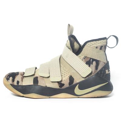 Nike Size 9.5 Brown & Black Camo Athletic Shoe